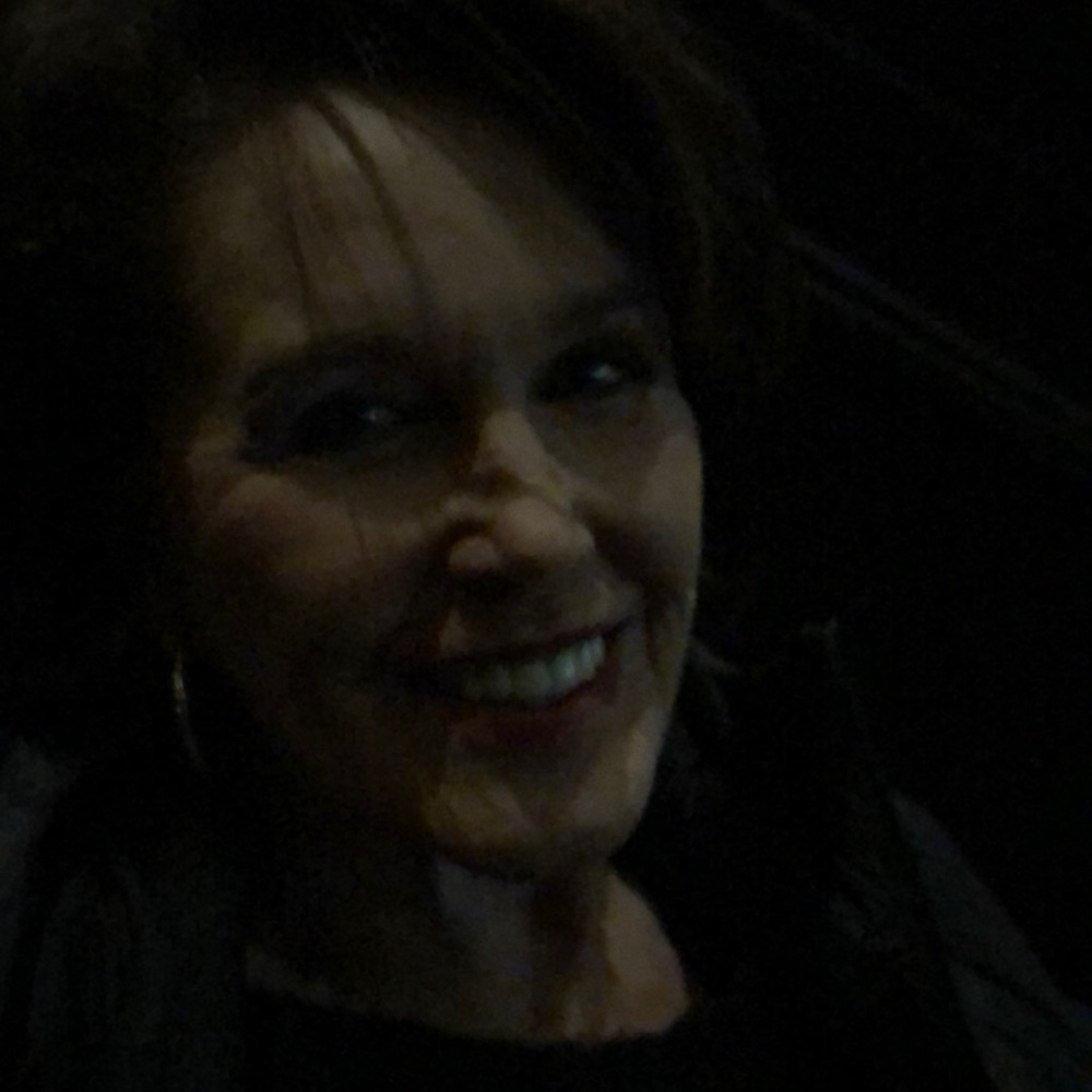 Meet your Posher, Vickie